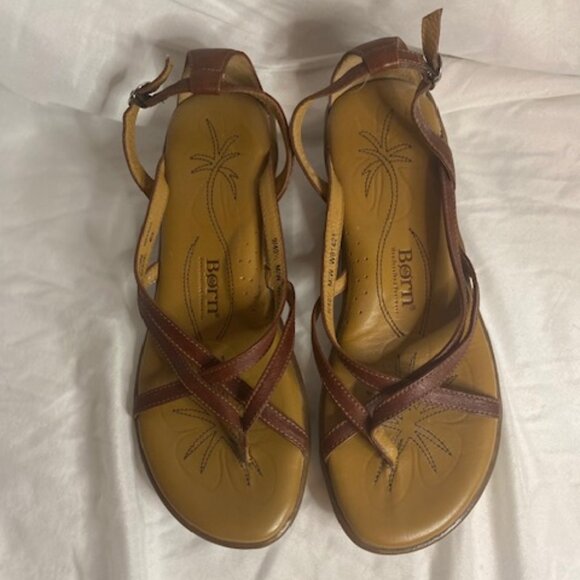 Born Leather Strappy Sandals Women’s Size 9.5 - Picture 1 of 6